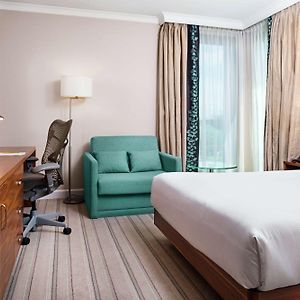 Kamer met een Queen Size Bed